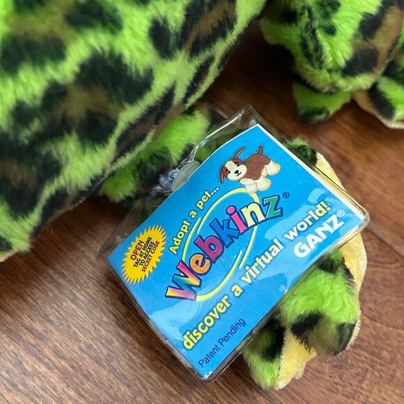 WEBKINZ Adopt A Pet Gordito Bullfrog with Sealed Secret Plush - Picture 4 of 7